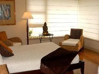 Dolphin Sands Bed Breakfast Byron Bay Australia