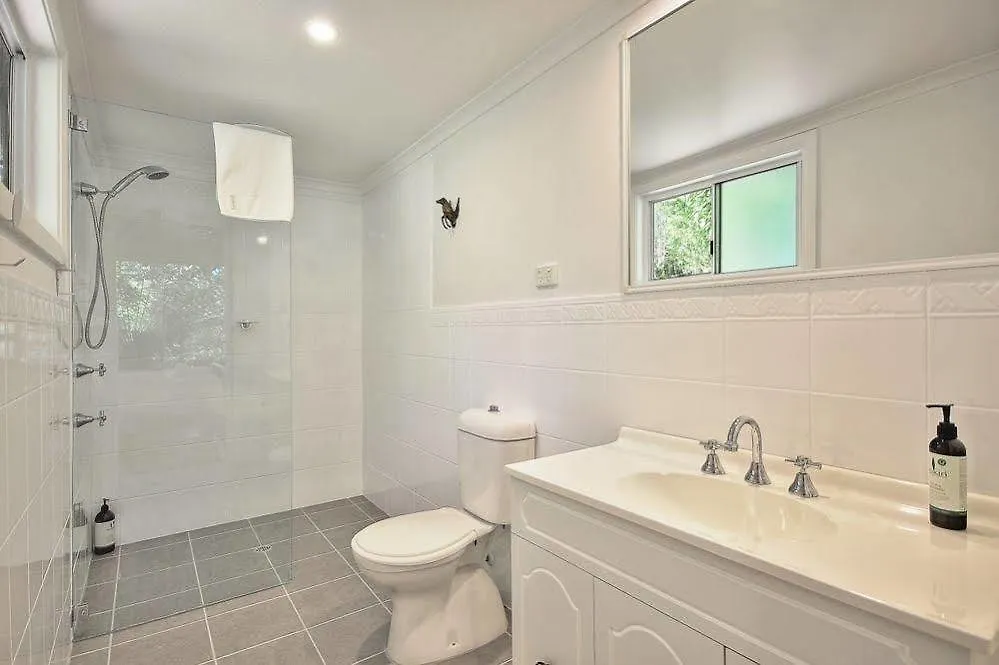 Dolphin Sands Bed Breakfast Byron Bay