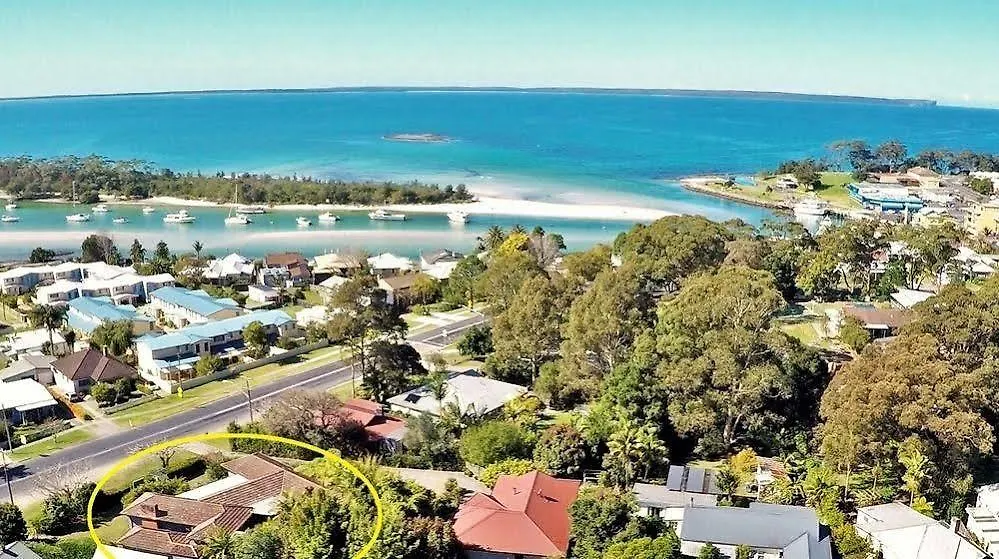 Hotel Dolphin Sands Bed Breakfast Byron Bay